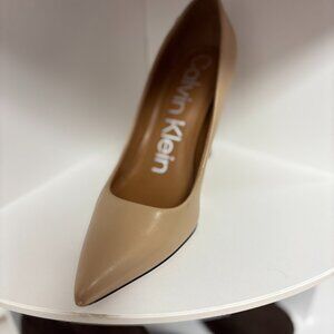 Calvin Klein heels - Tan, size 8